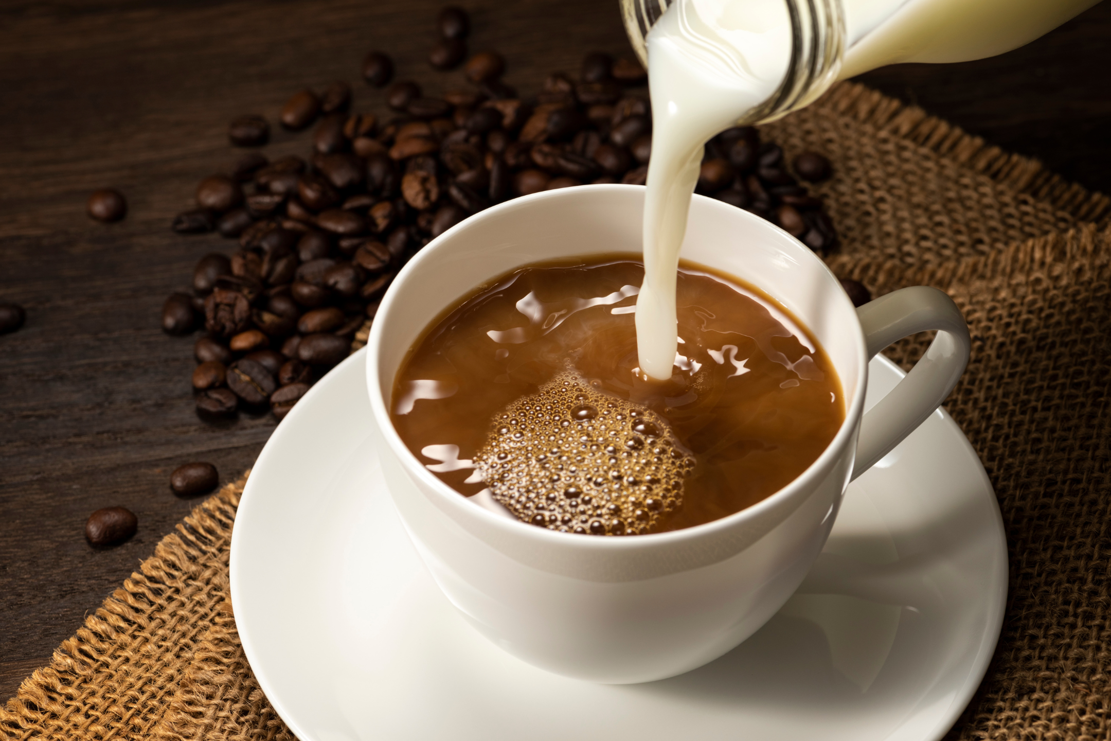 Exploring the Perfect Coffee-to-Milk Ratios for Your Favorite Brews